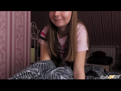 ❤️ Blondie tana tsotsar BFF's dinta sosai kuma ta sami Cum A Bakinta ️❌ bidiyon tsutsa ❌️❤